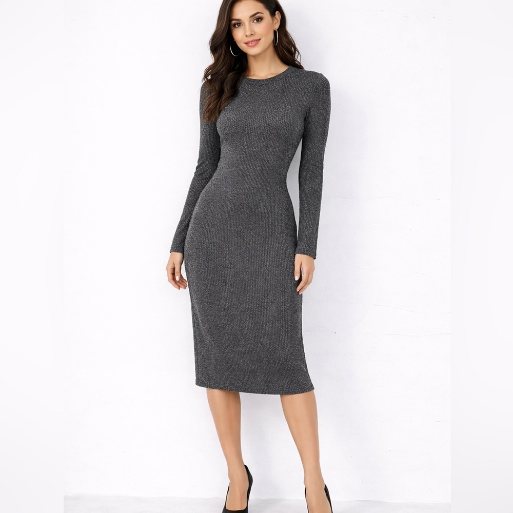 New With Tags GAP Silver and Black Dresd Petite Large